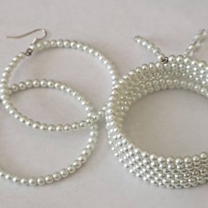 White Glass Pearl 6 Stranded Memory Wire Bracelet and Earrings Set